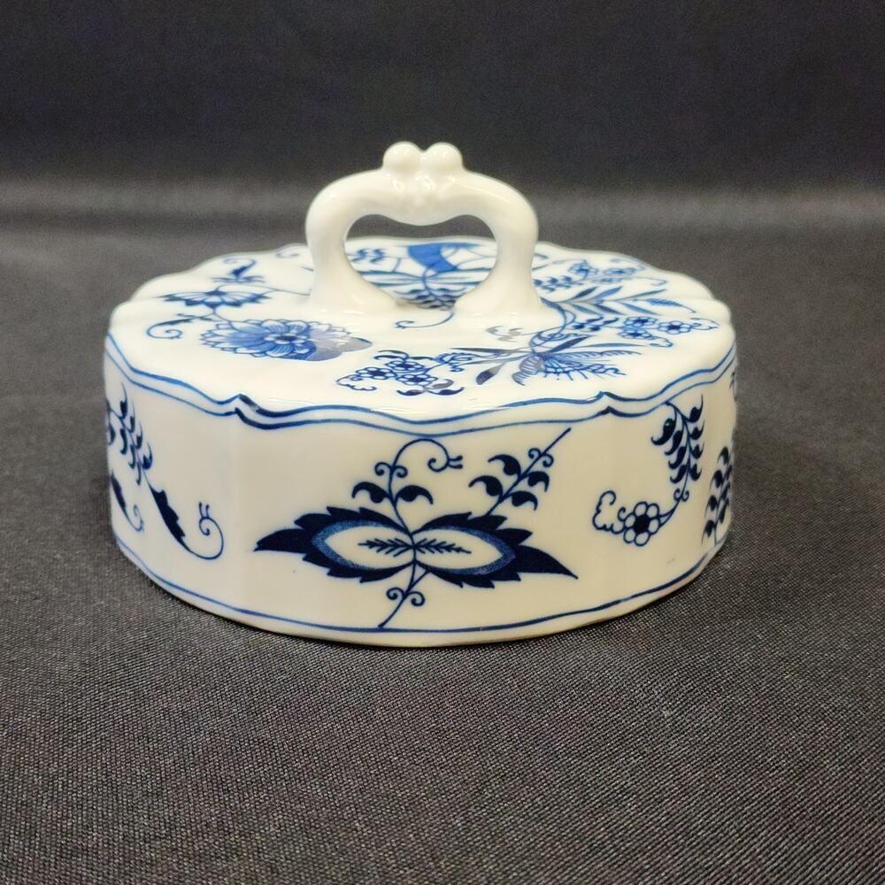 Vintage Blue Danube Porcelain Butter Dish Lid Only DISCONTINUED Onion Pattern